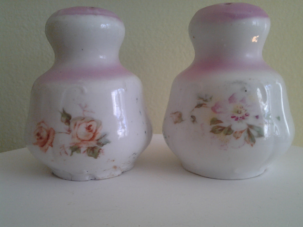 Pair of 1950s Pink Salt and Pepper Shakers